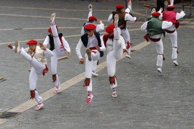 Bask ülkesinin halk dansı