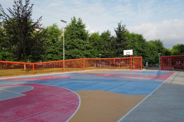 Bilbao mahallesindeki basketbol sahası.