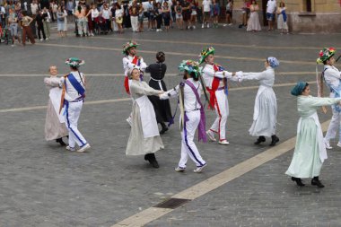 Bask halk dansı sergisi