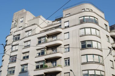 İspanya 'nın Bilbao şehrinde inşa ediliyor.