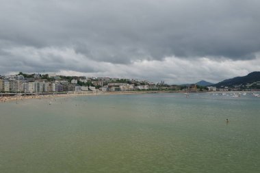 San Sebastian, İspanya 'da şehir manzarası