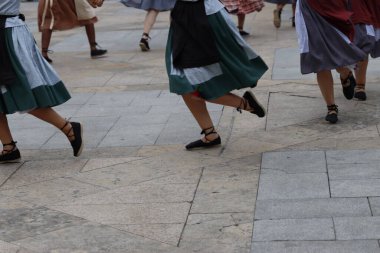 Bask halk dansı festivali