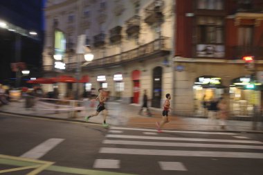 İspanya Bilbao 'da gece maratonu