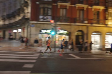 İspanya Bilbao 'da gece maratonu