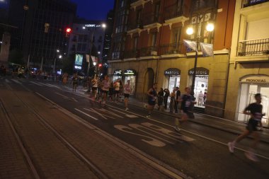 İspanya Bilbao 'da gece maratonu