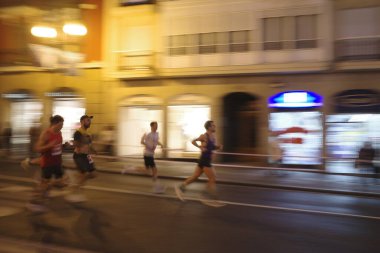 İspanya Bilbao 'da gece maratonu