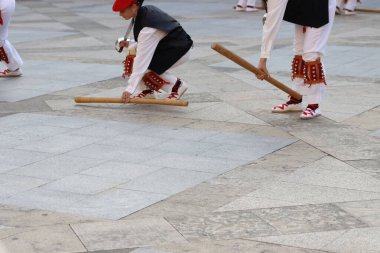 Bask halk dansı sergisi