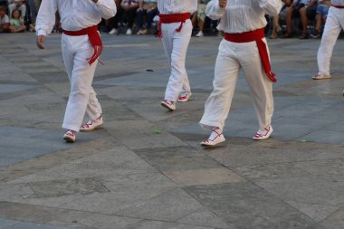 Bask halk dansı sergisi