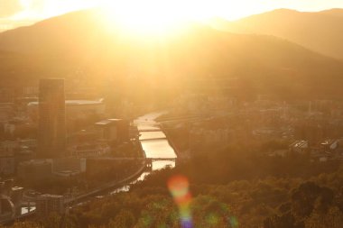 Bilbao 'nun varoşlarında akşam