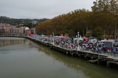 Şehirde popüler bisiklet yarışı