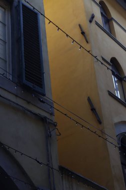 İtalya 'nın eski Pisa kasabasında mimar mirası