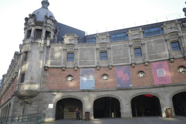 Bilbao 'da modernist stil binası