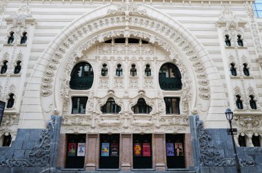 İspanya 'nın Bilbao şehrinde klasik bina