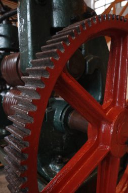 Mağazadaki eski makineler