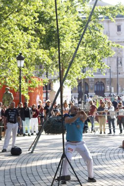 Parkta Bask spor sergisi