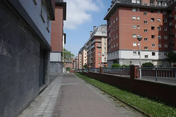 İspanya 'nın Bilbao şehrinde şehir manzarası