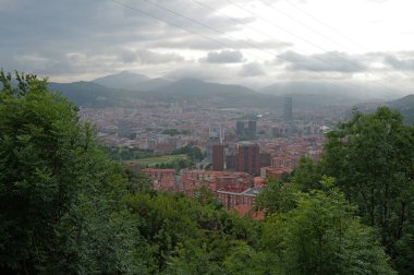 İspanya 'nın Bilbao şehrinde şehir manzarası