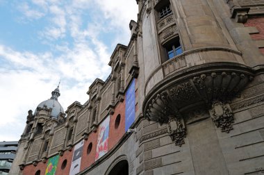 İspanya 'nın Bilbao şehrindeki klasik bina.