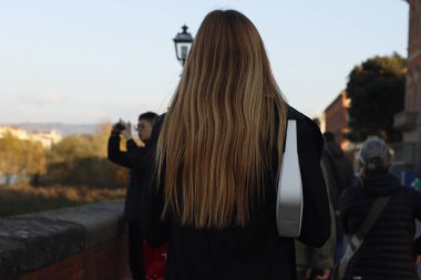 İtalya 'nın Floransa kentindeki insanlar