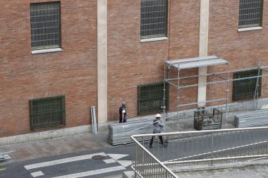 Şehirdeki inşaat alanında.