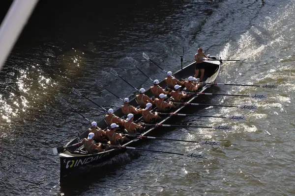 Bilbao nehrinde kürek şampiyonluğu