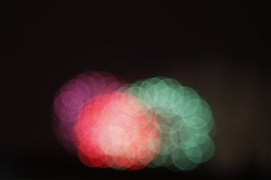 Geceleri havai fişek gösterisi