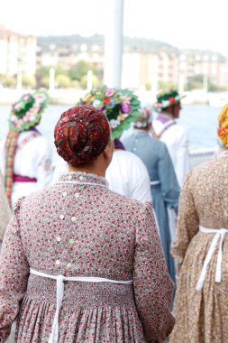 Bask halk müziği ve dans geçidi