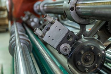 Makine endüstrisi makine ekipmanları fabrika üretim kağıdı. Endüstriyel teknoloji fabrikası, üretim.