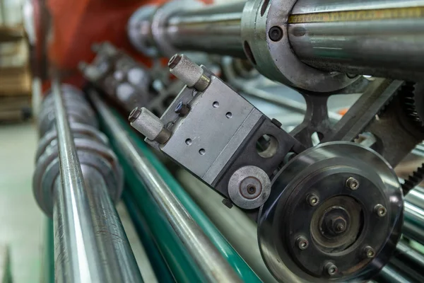 Makine endüstrisi makine ekipmanları fabrika üretim kağıdı. Endüstriyel teknoloji fabrikası, üretim.