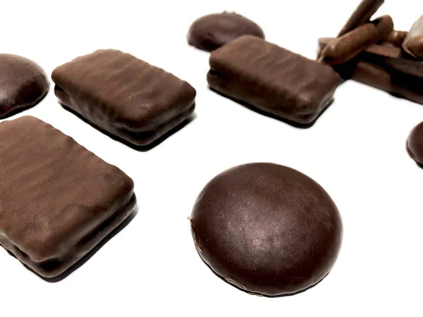 Csokoládé Ízesített Élelmiszer Fehér Alapon — Stock Fotó