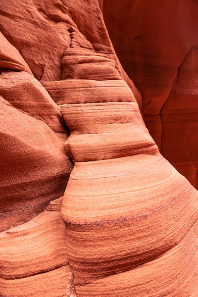 Cenário Desfiladeiro Fenda Com Paredes Rocha Onduladas Lisas Canyon Arizona — Fotografia de Stock