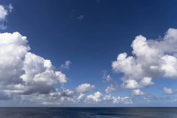 Céu Cênico Caribenho Sobre Oceano — Fotografia de Stock