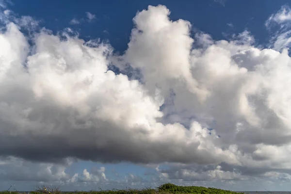 Increíble Paisaje Isla Curazao Con Cielo Nublado — Foto de Stock
