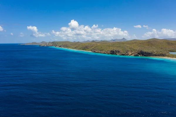Вид Воздуха Побережье Кюрасао Карибском Море Пляжем Скалой Бирюзовым Океаном — стоковое фото