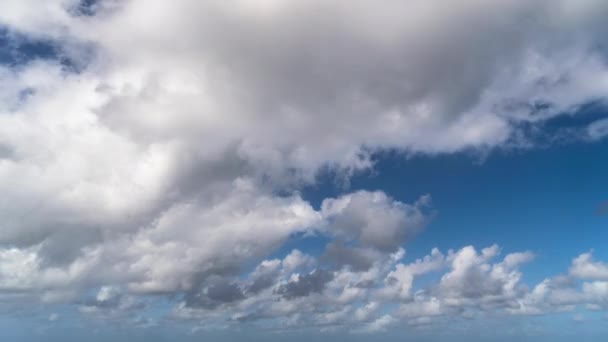 Karayip Denizi Üzerinde Hareket Eden Bulutlarda Zaman Kaybı — Stok video