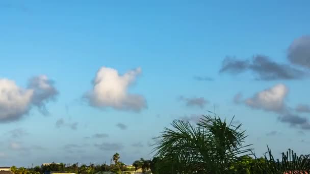 カリブ海上を移動する雲とタイムラプス — ストック動画
