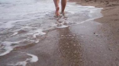 Caibbean sahilinde bir kadın.