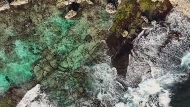 Römorkör sahili - Curacao - Turkuaz su, uçurum, plaj ve güzel mercan resifleriyle Karayip Denizi