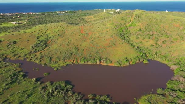 カラカオの風景 湖を望むカリブ海を眺める — ストック動画