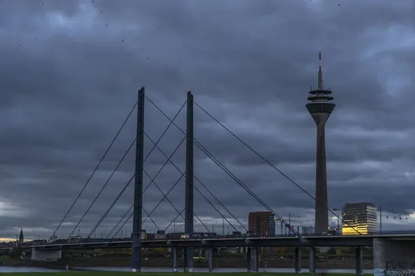Sonnenaufgang Rhein Düsseldorf Deutschland — Stockfoto