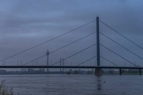 Paisaje Atardecer Otoño Río Rin Düsseldorf Alemania — Foto de Stock