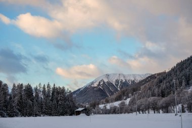 Avrupa Alpleri, Davos, Grisons, İsviçre 'de kış manzarası