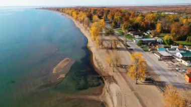 Türkiye Noktası, Ontario, Kanada 'nın 4K sonbaharındaki hipervane manzarası