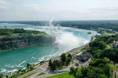 Niagara Şelalesi, Ontario, Kanada 'daki Horseshoe Şelalesi' nin hava görüntüsü.