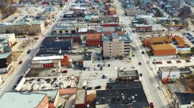 Welland, Ontario, Kanada 4K 'nın hava zoom' u