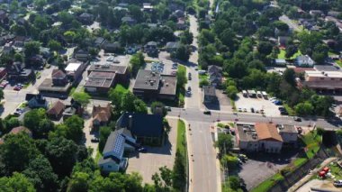 Milton, Ontario, Kanada hava manzaralı güzel bir sabah 4K