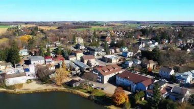 Wellesley, Ontario, Kanada... 14 Kasım 2022: Wellesley, Ontario, Kanada 4K 'da hava hipervanesi