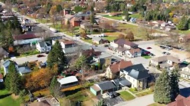 St Clements, Ontario, Kanada 4K 'da hava hızında düşüş