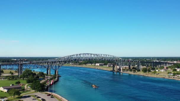 Scena Aerea Del Blue Water Bridge Tra Sarnia Port Huron — Video Stock