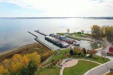 Sonbaharda Kanada, Ontario, Port Rowan 'ın hava sahnesi